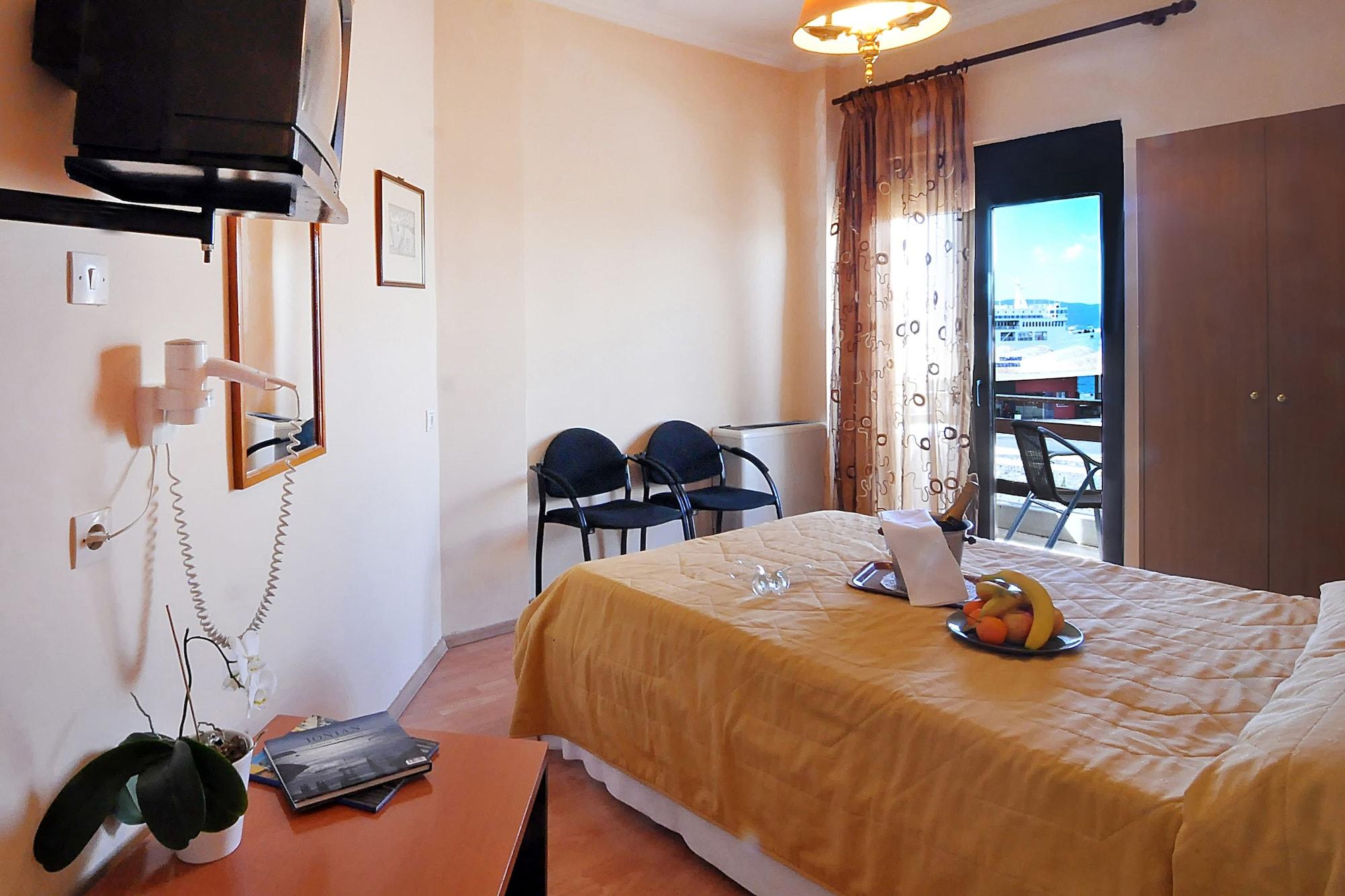 ホテル アトランティス Corfu  エクステリア 写真